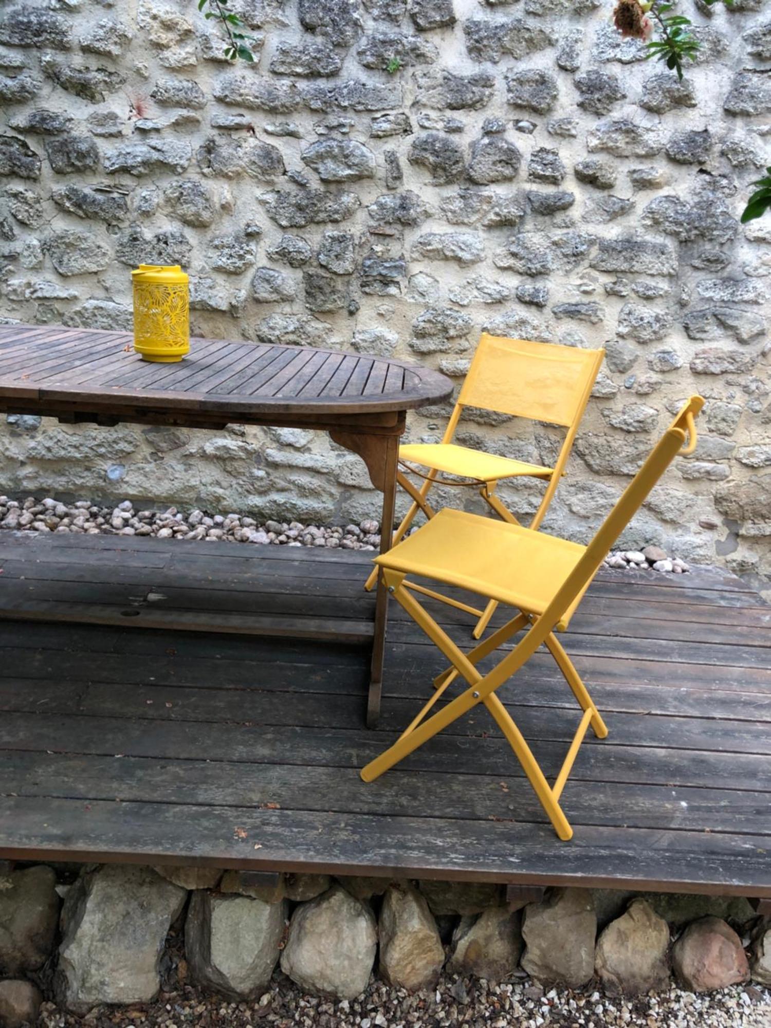 Petit Loft Sur Jardin En Centre-Ville Uzès Exterior foto