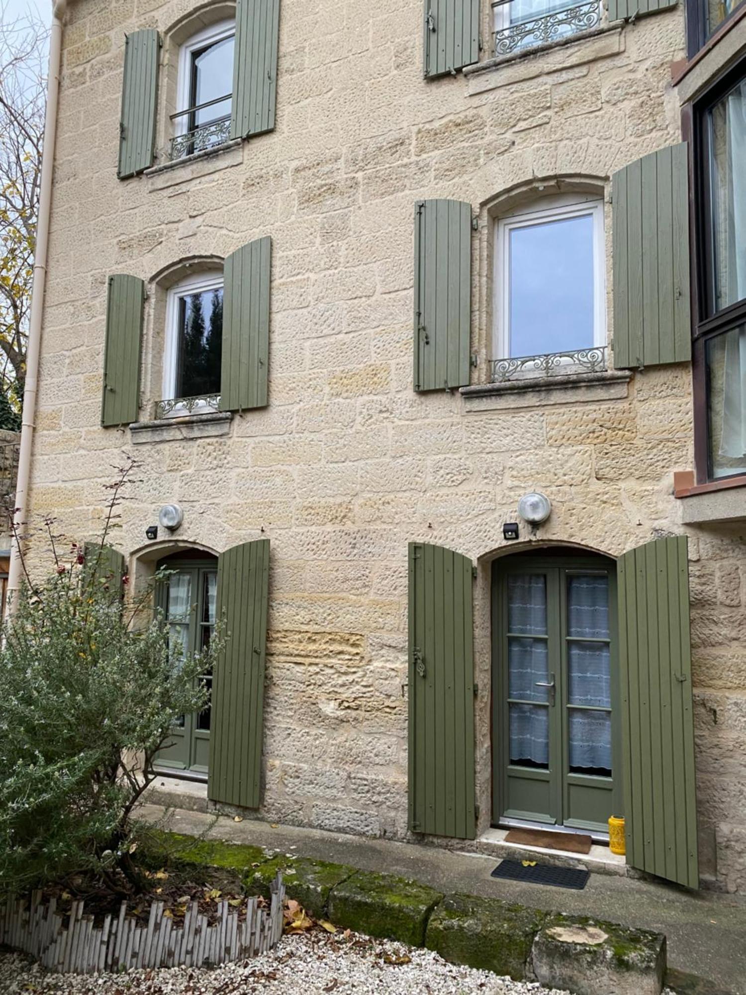 Petit Loft Sur Jardin En Centre-Ville Uzès Exterior foto